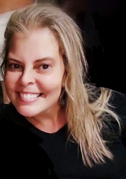 Fábia Costa
