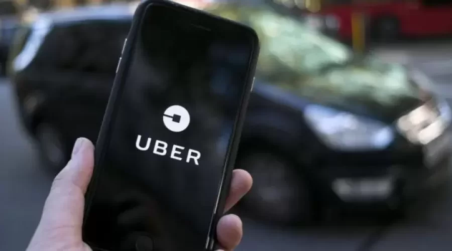 Governo recua em proposta para reconhecer entregadores e motoristas de aplicativos como CLT