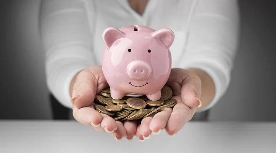 38% dos Brasileiros Veem Piora na Economia, Revela Pesquisa da Quaest